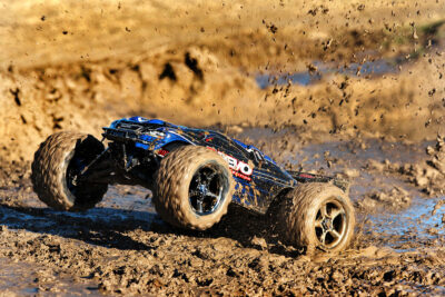 Traxxas - .Monster Truck E-REVO BRUSHLESS  RTR +(Link-enabled+TSM) - Cod. TRX56086-4 - immagine 5