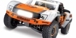 Traxxas - 85086-4-FOX Unlimited Desert