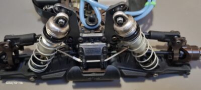 Buggy 1/8 Kyosho Inferno MP10TKI2/3